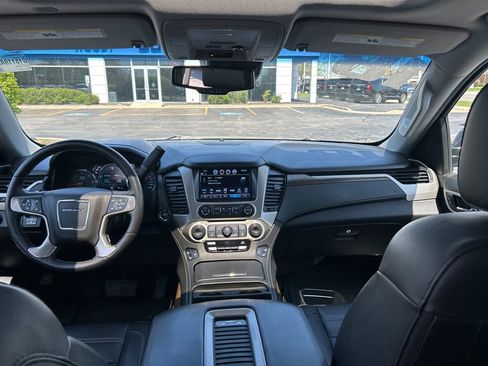Used 2018 GMC Yukon Denali AWD/4WD image 30
