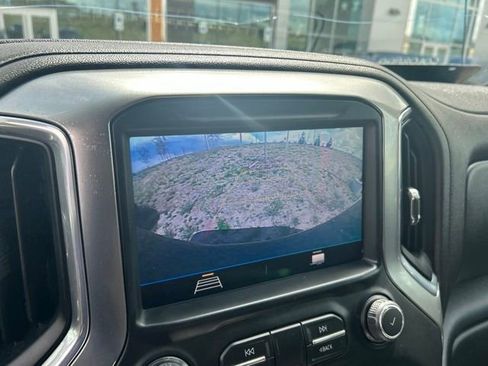Used 2019 Chevrolet Silverado 1500 LT Trail Boss AWD/4WD image 6