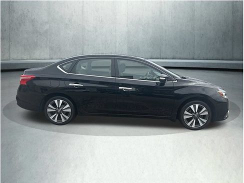 Used 2016 Nissan Sentra SL FWD image 8
