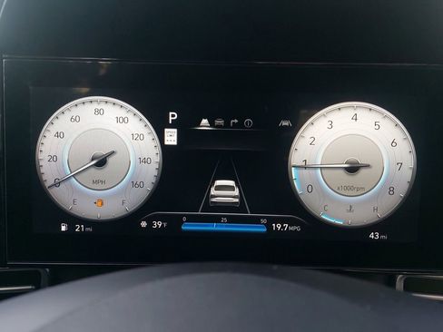 New 2025 Hyundai Elantra SEL w/ Cargo Package image 16