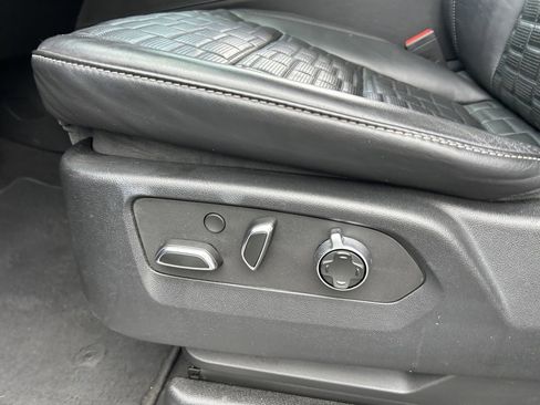 Used 2023 Cadillac Escalade ESV Sport Platinum w/ LPO, ONYX Package image 55