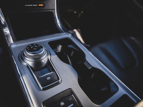 Used 2021 Ford Edge Titanium w/ Class II Trailer Tow Package image 17