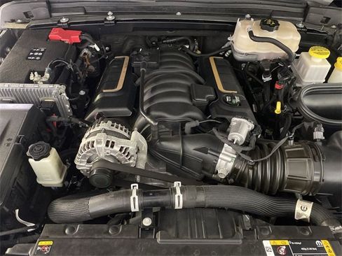 Used 2021 Jeep Wrangler Unlimited Rubicon w/ Xtreme Recon 35" Tire Package image 36