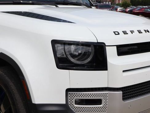 Used 2024 Land Rover Defender 110 S AWD/4WD image 4