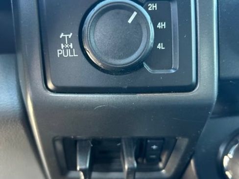 Used 2020 Ford F250 XLT w/ XLT Premium Package AWD/4WD image 13