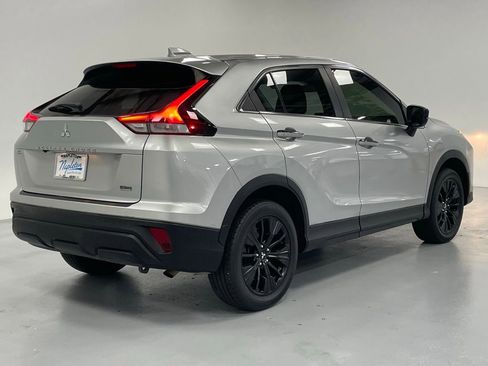 Used 2022 Mitsubishi Eclipse Cross LE image 4