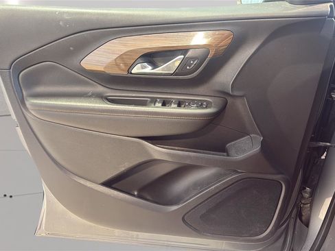 Used 2019 GMC Terrain SLE w/ Driver Convenience Package AWD/4WD image 22