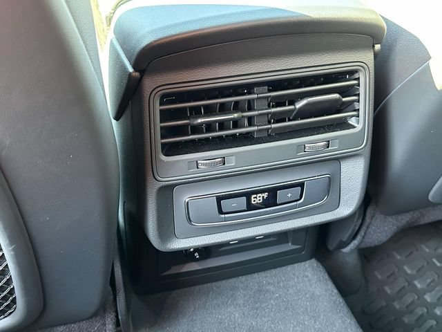 Certified 2026 Audi Q7 2.0T Premium AWD/4WD image 15