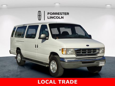 Used 2001 Ford E-350 and Econoline 350 XL image 1