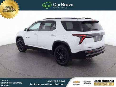 Used 2024 Chevrolet Traverse RS w/ LPO, Floor Liner Package FWD image 4