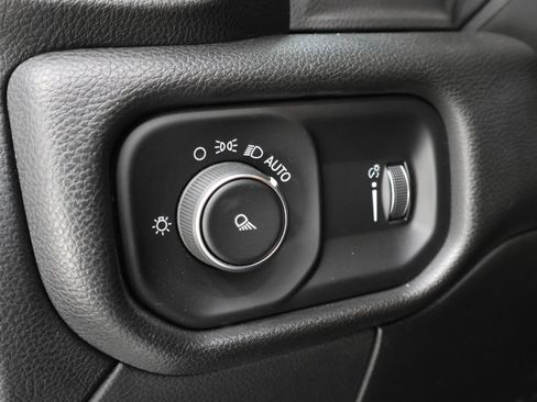 Used 2022 RAM 3500 Tradesman AWD/4WD image 40