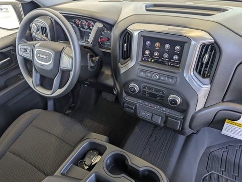 New 2025 GMC Sierra 2500 Pro w/ Convenience Package image 18