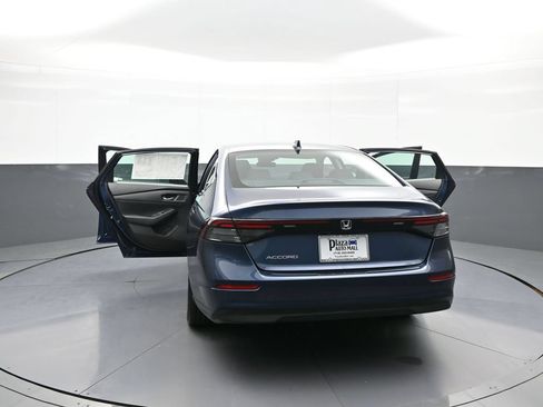 Used 2023 Honda Accord EX image 46
