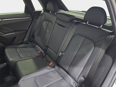 Used 2025 Audi Q3 2.0T Premium Plus w/ Premium Plus Package image 17