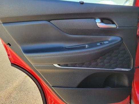 Used 2021 Hyundai Santa Fe Calligraphy image 10