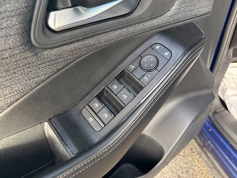 Used 2023 Nissan Rogue SV image 12