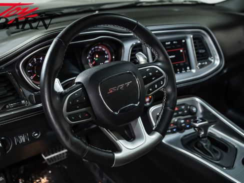 Used 2020 Dodge Challenger SRT Hellcat RWD image 28