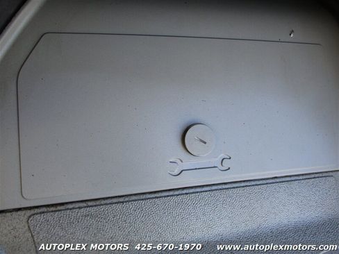 Used 2016 Mercedes-Benz Sprinter 2500 image 22