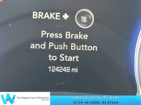 Used 2017 Chrysler 300 Limited RWD image 24