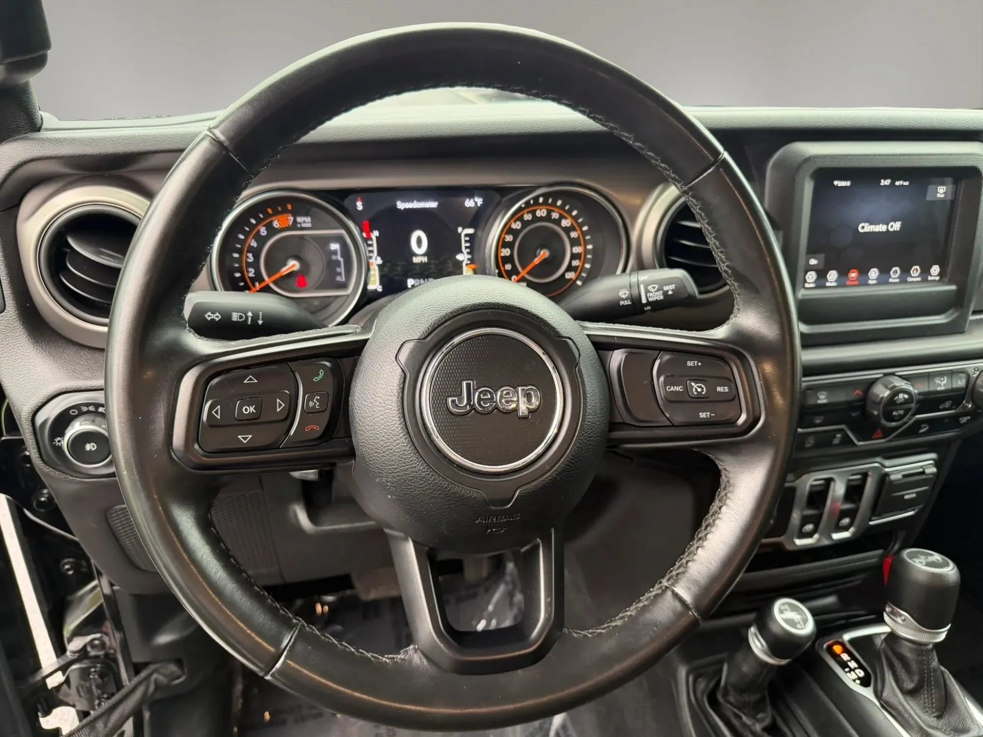 Used 2020 Jeep Wrangler Sport AWD/4WD image 16