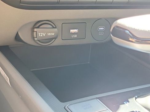 New 2026 Hyundai Elantra Hybrid FWD image 14