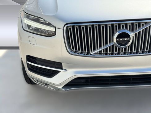 Used 2016 Volvo XC90 T6 Inscription w/ Vision Package AWD/4WD image 29