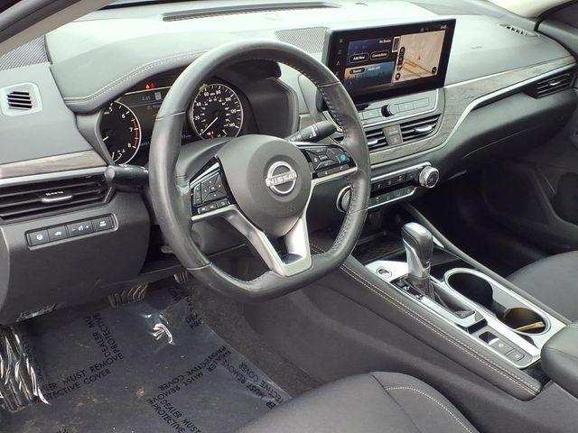 Used 2023 Nissan Altima 2.5 SV w/ SV Premium Package AWD/4WD image 18