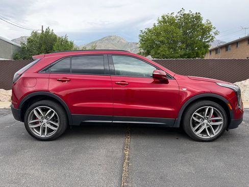 Used 2021 Cadillac XT4 Sport AWD/4WD image 2
