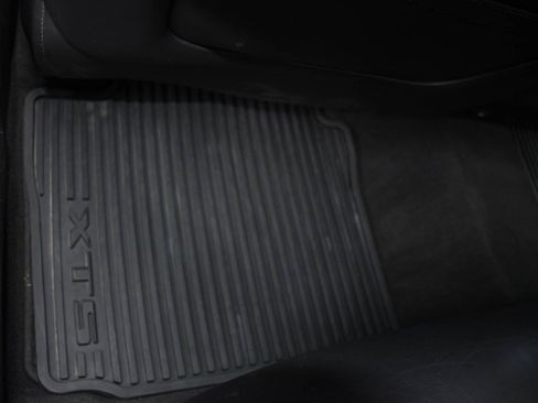 Used 2019 Cadillac XTS Luxury FWD image 17