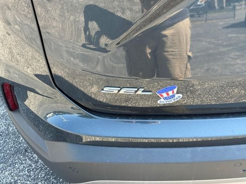 Certified 2024 Ford Edge SEL AWD/4WD image 7