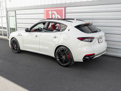 Used 2022 Maserati Levante Modena S image 55