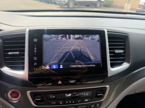 Used 2016 Honda Pilot EX image 19