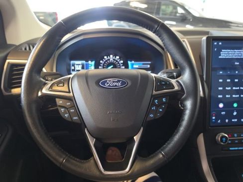 Used 2024 Ford Edge SEL AWD/4WD image 18