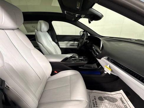 New 2026 Cadillac Lyriq Sport RWD image 35