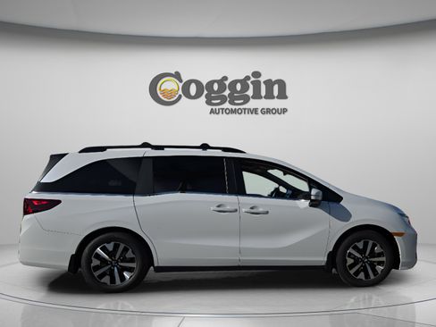 New 2026 Honda Odyssey EX-L image 6