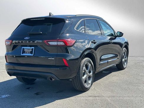 Used 2024 Ford Escape ST-Line image 7