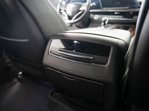 Used 2023 Cadillac Escalade ESV Premium Luxury w/ Performance Package AWD/4WD image 22