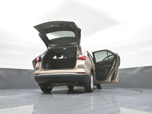 Used 2018 Chevrolet Equinox LT AWD/4WD image 49