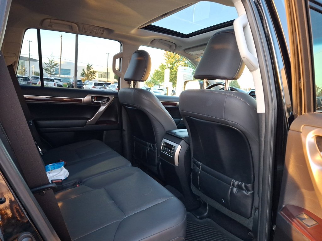 Used 2019 Lexus GX 460 Premium AWD/4WD image 5