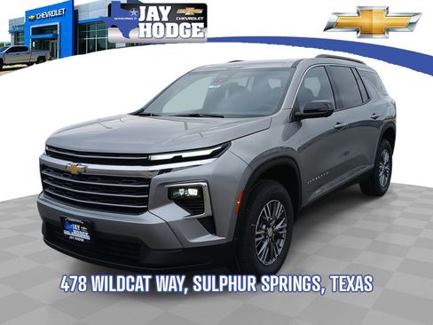 New 2026 Chevrolet Traverse LT w/ Driver Confidence Package image 1