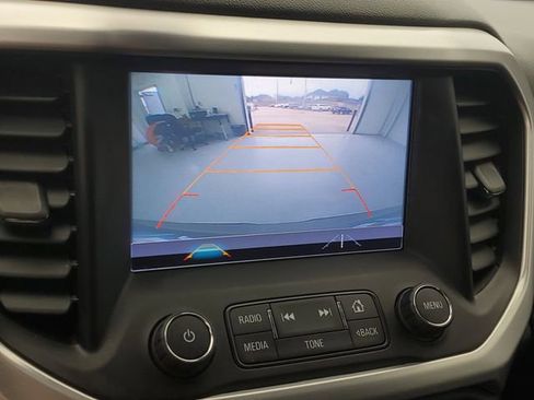 Used 2017 GMC Acadia SLT image 30