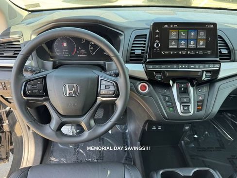 Certified 2025 Honda Odyssey EX-L image 19