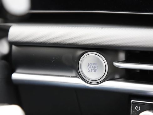 New 2026 Hyundai Tucson Blue SE image 20