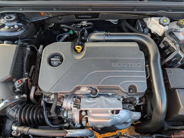 Used 2023 Chevrolet Malibu LT FWD image 26
