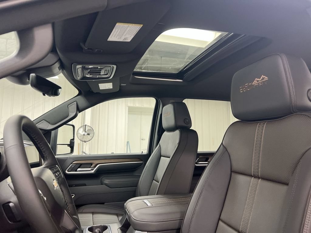 New 2026 Chevrolet Silverado 2500 High Country w/ High Country Premium Package AWD/4WD image 20