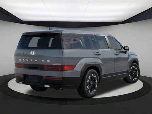 New 2026 Hyundai Santa Fe SE image 5