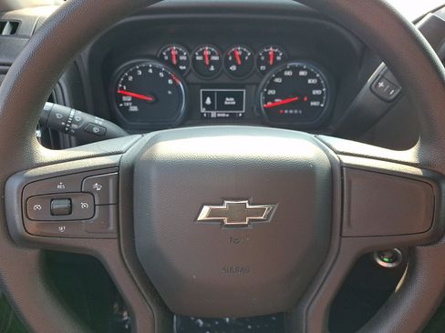 Used 2023 Chevrolet Silverado 1500 Custom Trail Boss w/ LPO, Dark Essentials Package AWD/4WD image 19