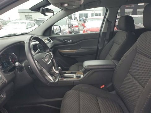 Used 2019 GMC Acadia SLE w/ LPO, Floor Liner Package image 20