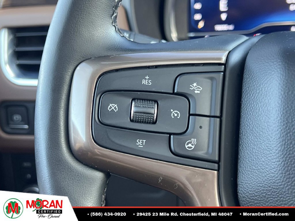 Used 2023 Chevrolet Suburban High Country w/ Premium Package 2 AWD/4WD image 28