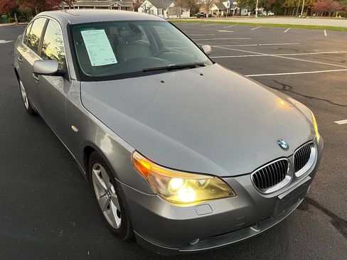 Used 2007 BMW 530xi Sedan image 4